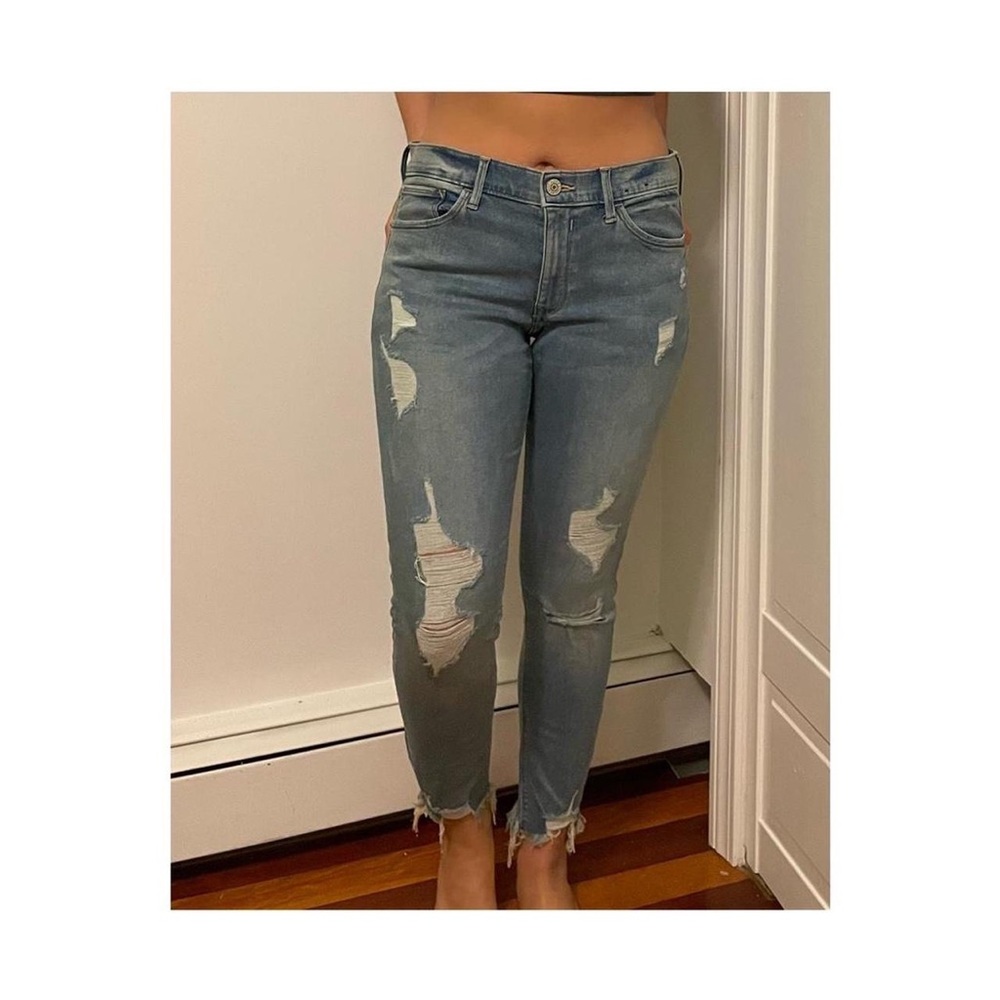 “ultimate stretch ankle legging” • stretchy material • mid rise